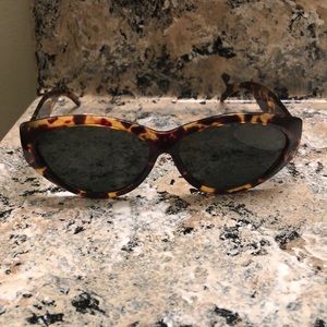 AUTHENTIC GUCCI GG2195